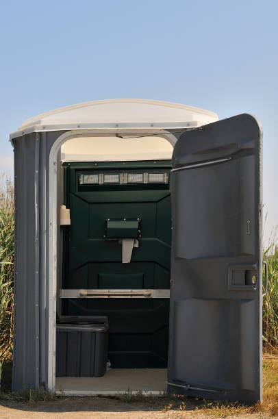 Porta potty delivery and setup in Sweetwater, TX